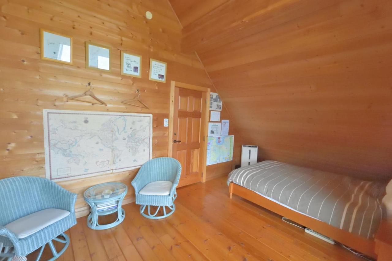 Carrefour Guesthouse カルフール ゲストハウス Toyama Station Esterno foto