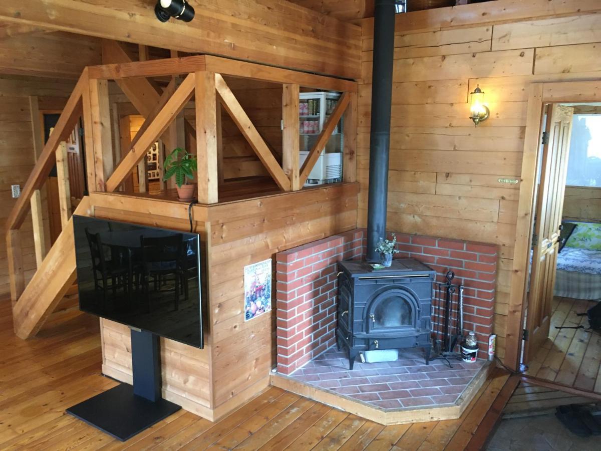Carrefour Guesthouse カルフール ゲストハウス Toyama Station Esterno foto